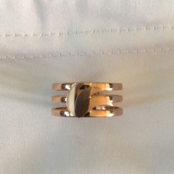 Euforia Ascent Rose Gold Tri-Loop Ring - Picture 2 of 7